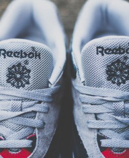 Reebok_Soletrainer_grey-Navy_Sneaker