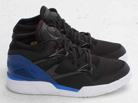 Reebok Pump Omni Lite „Black/Dark Royal”