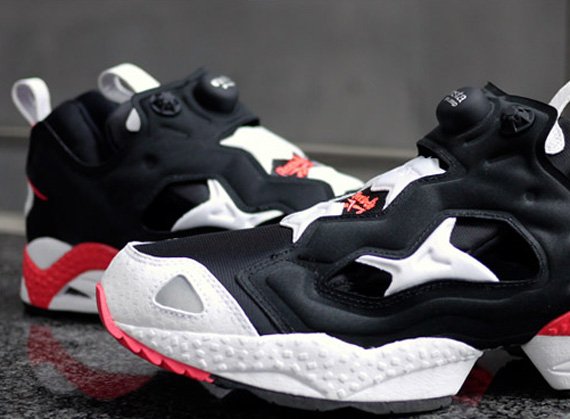 Reebok Insta Pump Fury Black/White/Cherry