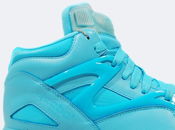Reebok Pump Omni Lite „Neon Blue”
